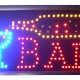 http://www.lobo-graphik.com - les panneaux animé led New York
