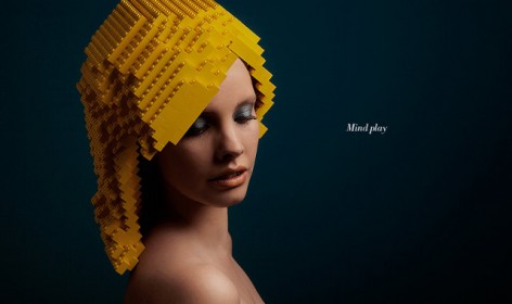 Lego hair - vision du jour : http://www.lobo-graphik.com