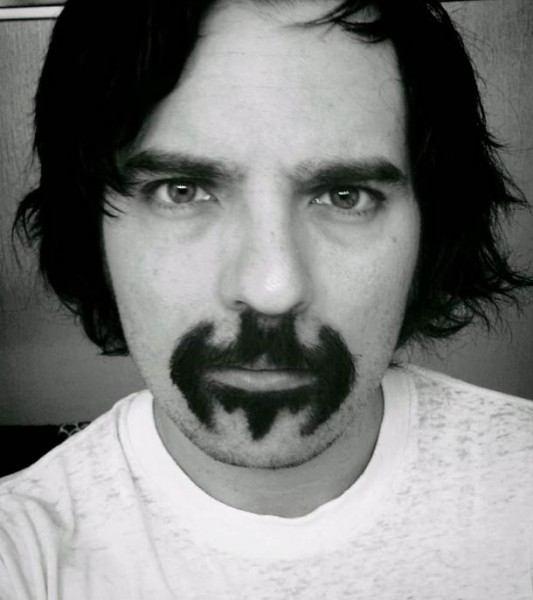 Vision du Jour : La Bat Moustache